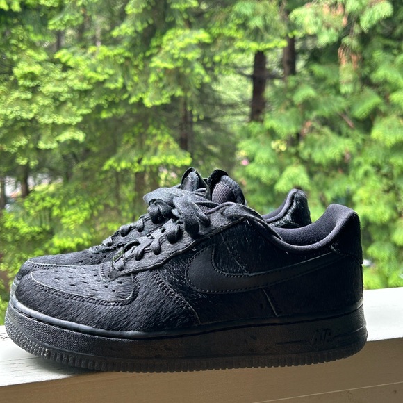 Nike AF1 furry hide - Picture 1 of 5